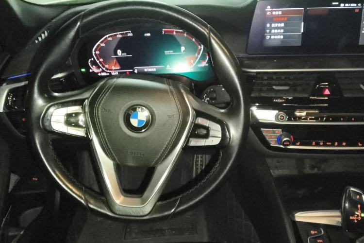 Used BMW 5 Series 2018 525Li M Sport Package
