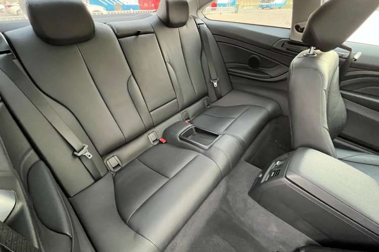 Used BMW 4 Series 2016 420i Fashion Model
