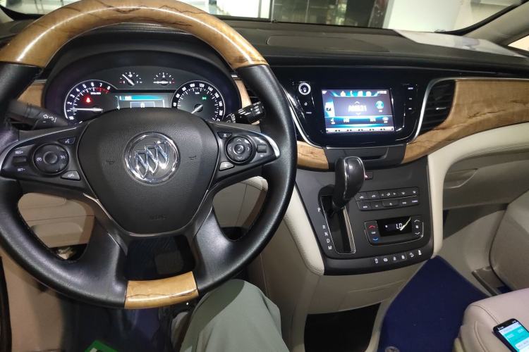 Used Buick GL8 2018 ES 28T Comfort Model China VI Standard
