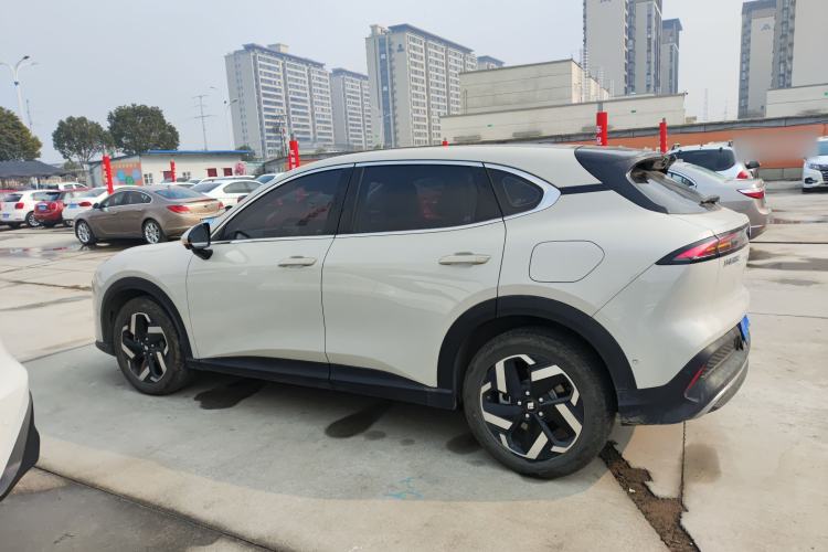 Used Baojun Yunhai 2024 140km Plug-in Hybrid Version
