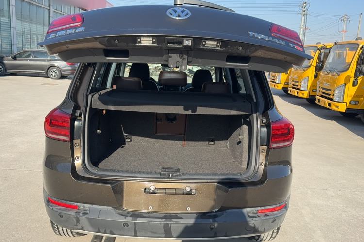 Used Volkswagen Tiguan 2015 1.8TSI Automatic Two-Wheel Drive Luxury Model