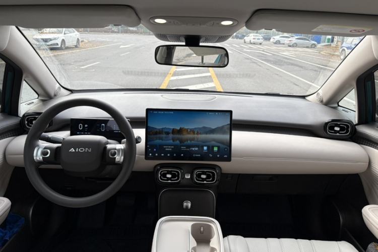 Used AION UT 2025 330 Starlight Edition
