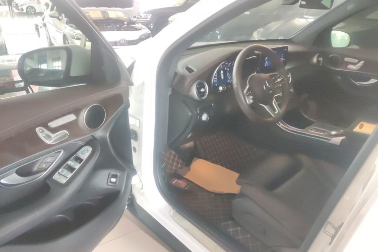 Used Mercedes-Benz GLC 2020 GLC 260 L 4MATIC Luxury Model
