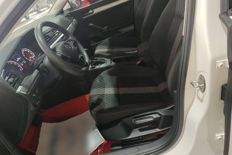 Used Volkswagen Lamando 2021 230TSI DSG Fashion Edition
