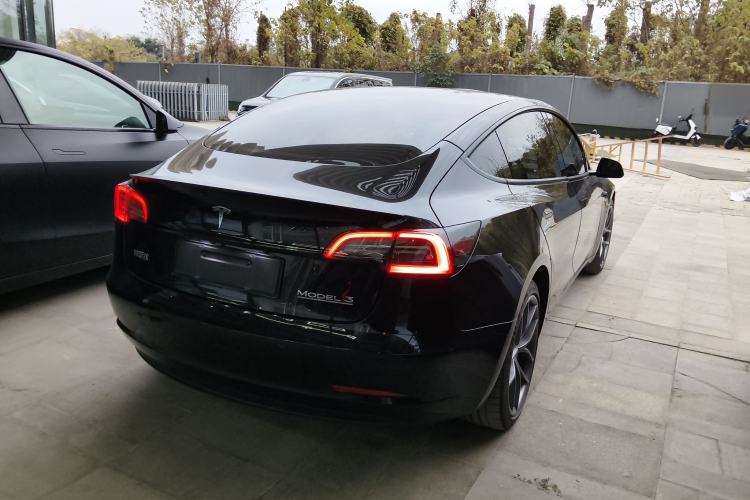 Used Tesla Model 3 2022 Performance High-Performance All-Wheel-Drive Version
