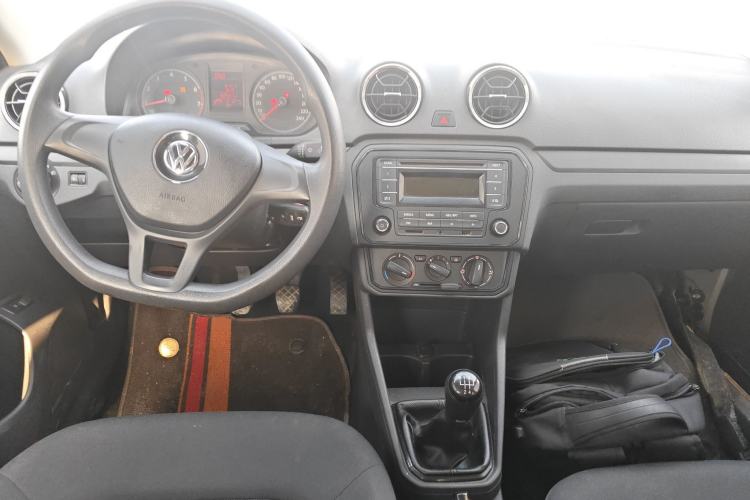 Used Volkswagen Jetta 2017 1.5L Manual Fashion Edition