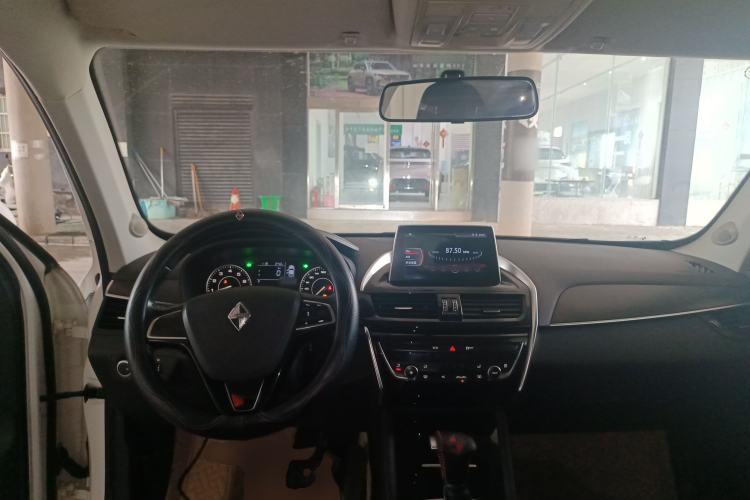 Used BORGWARD BX5 2017 20TGDI Automatic Two-Wheel Drive Pioneer Edition
