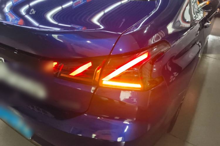 Used Peugeot 408 2022 1.6T Light-Chasing Edition
