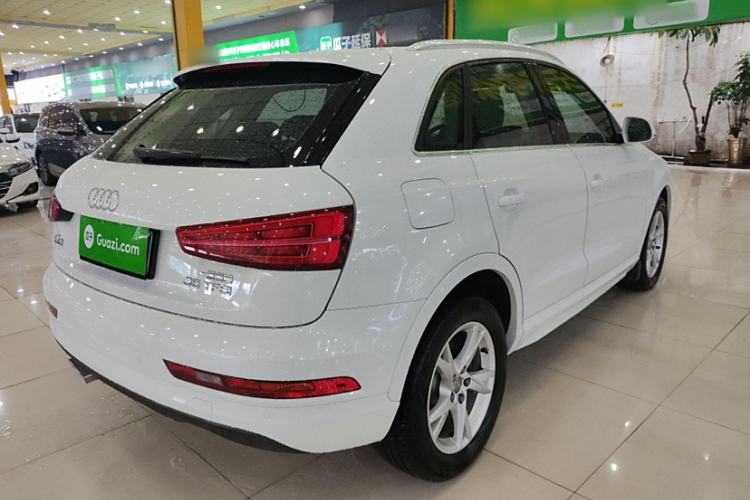 Used Audi Q3 2017 35 TFSI Fashion Model
