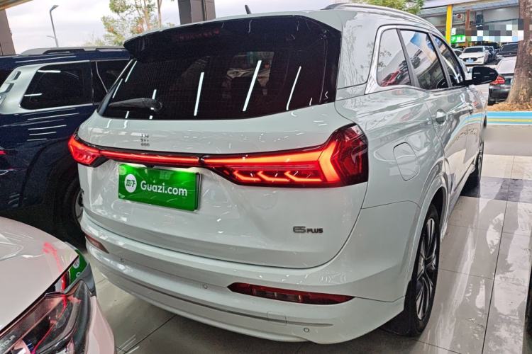 Used  E5 PLUS 2025 165 km Long-Range Version 7 Seats
