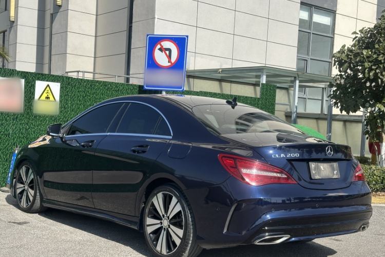 Used Mercedes-Benz CLA 2016 Facelifted CLA 200 Stylish Edition
