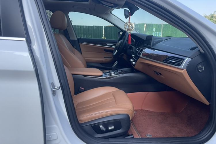 Used BMW 5 Series 2018 528Li Launch Special Edition
