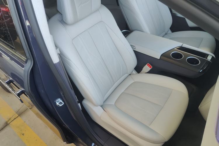 Used Buick GL8 New Energy 2026 Model Lu Zun Luxury Edition