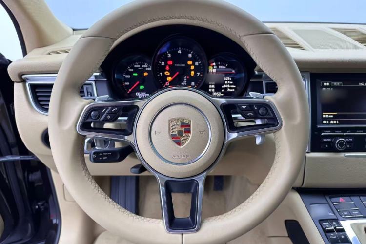 Used Porsche Macan 2014 Macan 2.0T
