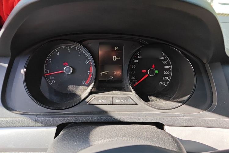 Used Volkswagen Lavida 2015 1.6L Automatic Fashion Edition
