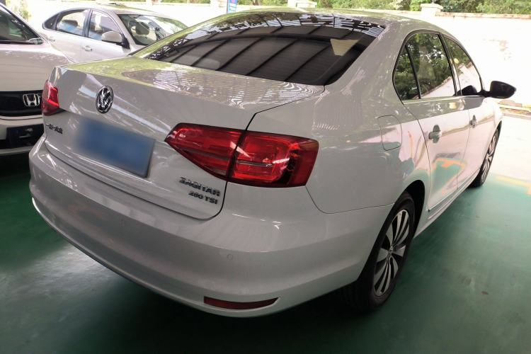 Used Volkswagen Sagitar 2018 280TSI DSG Comfort Model
