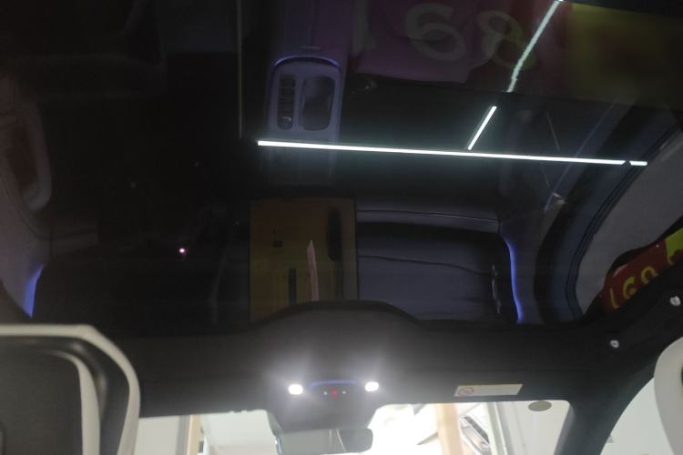 Used  SU7 2024 Four-Wheel Drive Ultra-Long Range Advanced Intelligent Driving Max Edition
