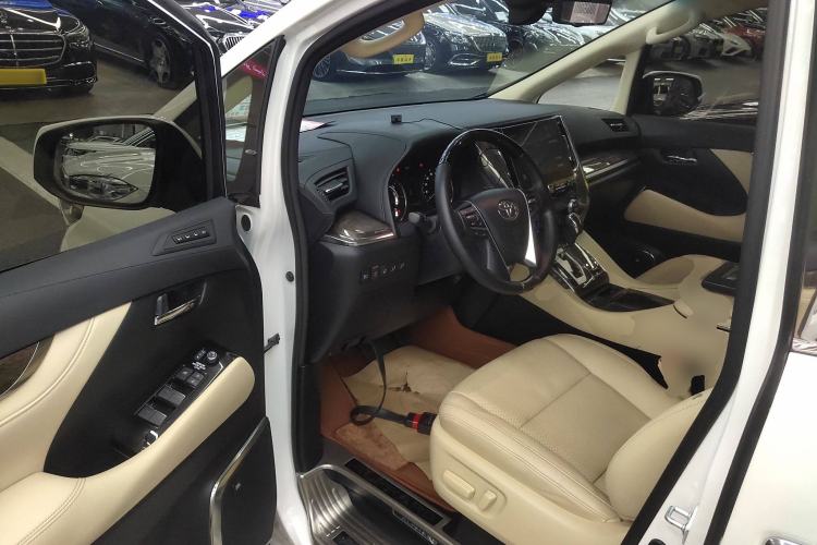 Used Toyota Alphard 2021 Dual-Engine 2.5L Prestige Edition