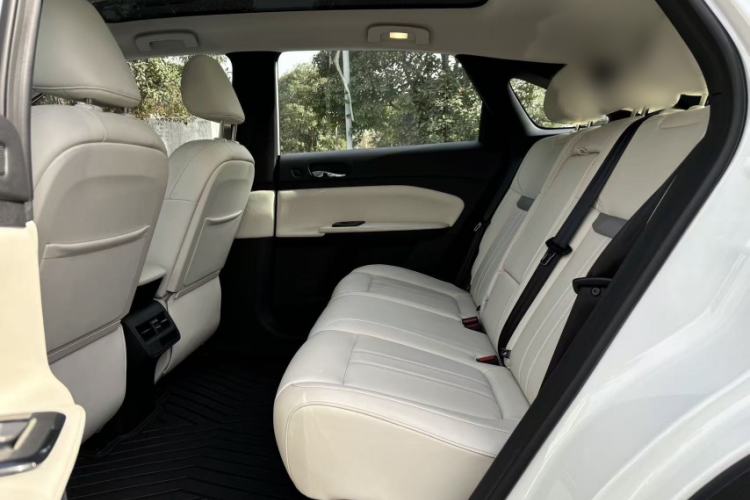 Used Venucia VX6 2023 520 Max