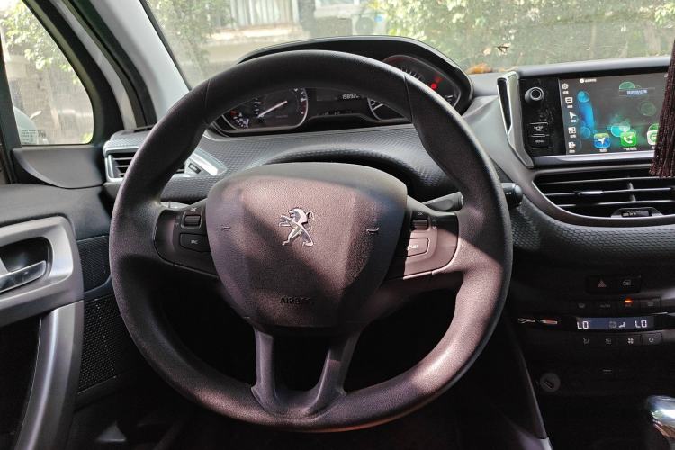 Used Peugeot 2008 2014 1.6L Automatic Fashion Edition
