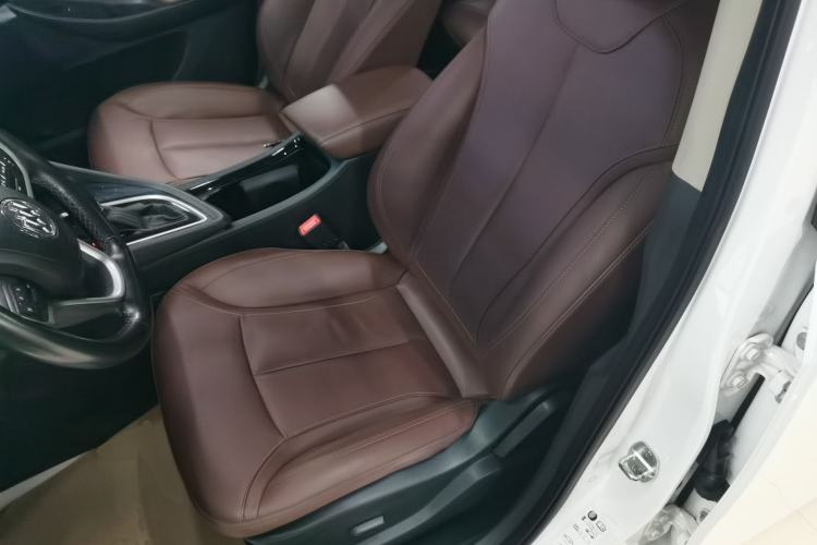 Used Buick GL6 2019 18T 6-Seater Connected Luxury Version China VI Standard
