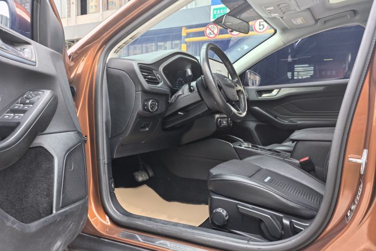 Used Ford Focus Active 2020 EcoBoost 180 Automatic Trendy Model