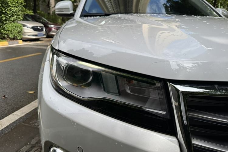 Used Haval H7 2017 Red-Label H7L 2.0T Automatic Luxury Model
