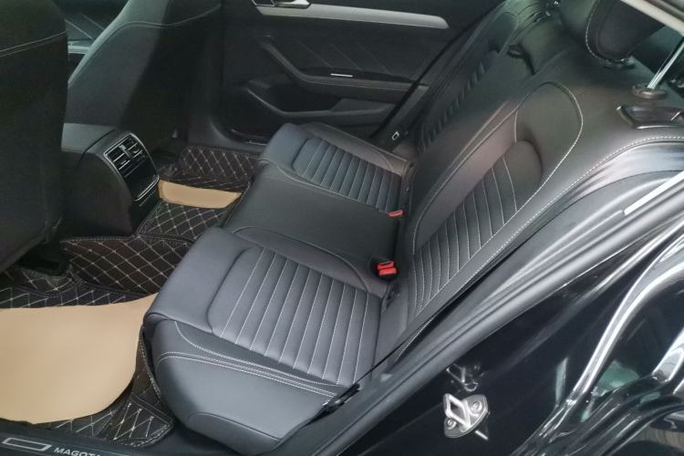 Used Volkswagen Magotan 2023 2 Million Units Limited-Edition 280TSI DSG Comfort Version
