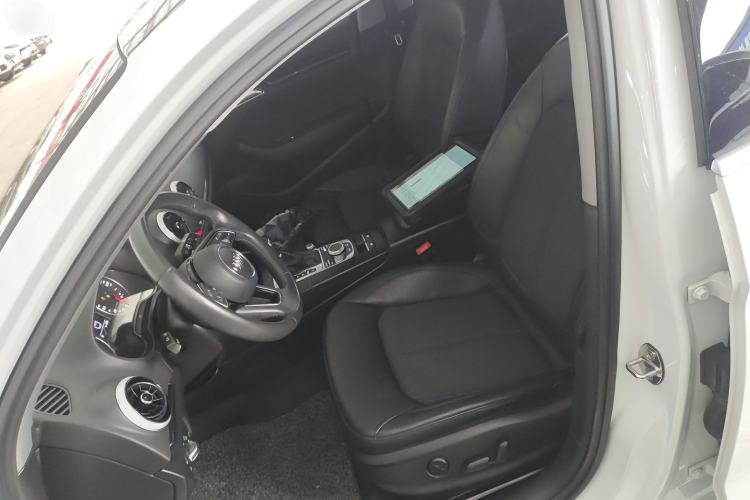 Used Audi A3 2018 30th Anniversary Edition Limousine 35 TFSI Fashion Model