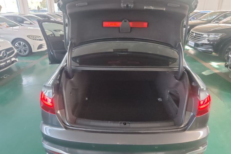 Used Audi A4L 2023 40 TFSI Fashion Dynamic Model
