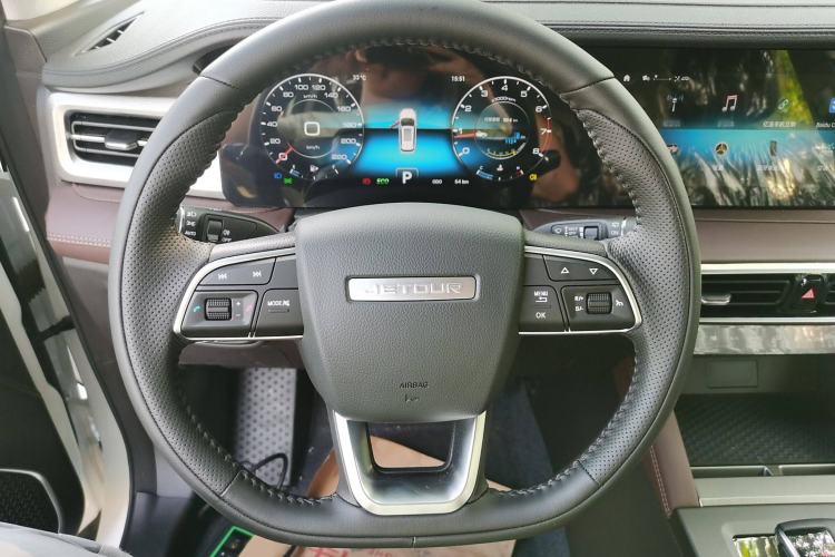 Used Jetour X90 2024 1.6T DCT Qilin Edition 7-Seater
