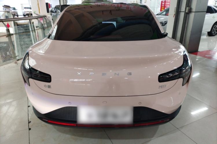 Used XPeng MONA M03 2024 620 with Ultra-Long Range
