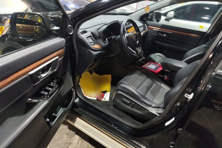 Used Honda CR-V 2017 240TURBO CVT Front-Wheel Drive Fashion Edition
