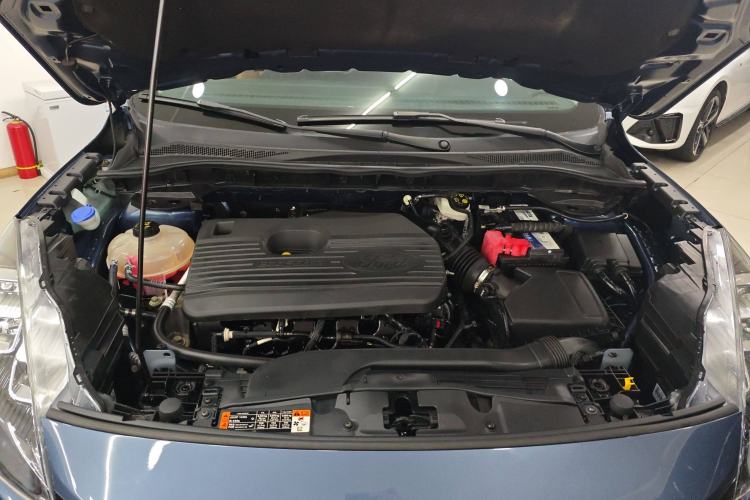 Used Ford Escape 2020 EcoBoost 245 Four-Wheel Drive Luxury Edition
