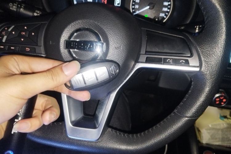 Used Nissan Kicks 2019 1.5L CVT Smart Connect Luxury Edition
