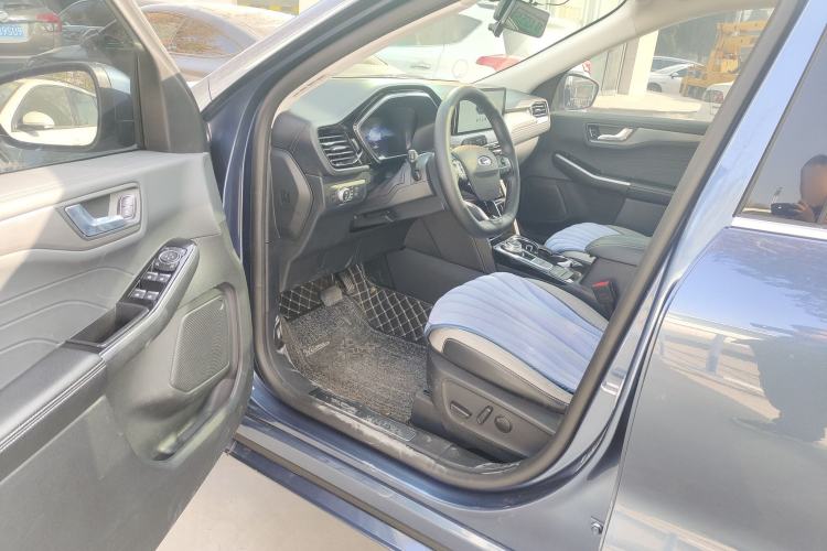 Used Ford Escape 2020 EcoBoost 245 4x4 Enjoyment Model