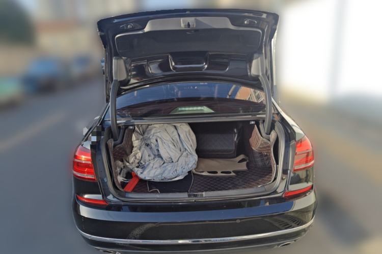 Used Volkswagen Passat 2017 330TSI DSG Luxury Edition
