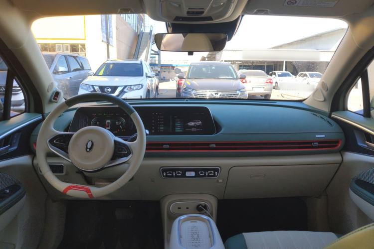 Used ORA Good Cat 2023 401 km Standard Range Prestige Version Lithium Iron Phosphate
