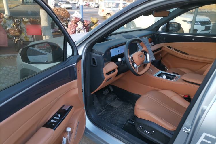 Used  L7 2025 EM-i 115km Exploration+ Edition