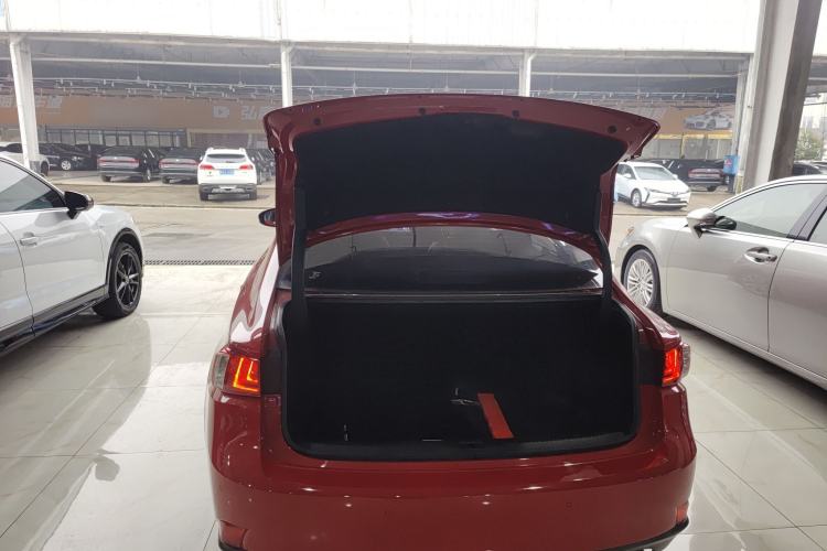 Used Lexus IS 2015 200t F SPORT