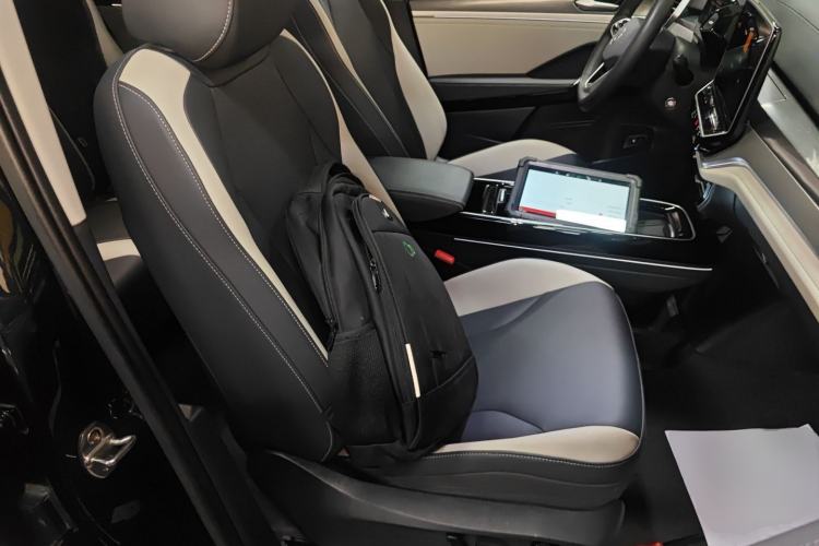 Used Volkswagen ID.6 CROZZ 2021 Long-Range PURE+ Edition