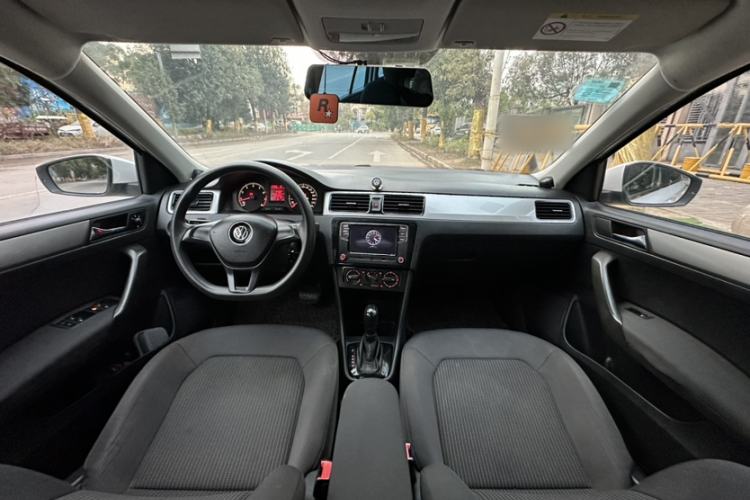 Used Volkswagen Santana 2015 Haval H6 1.6L Automatic Luxury Model