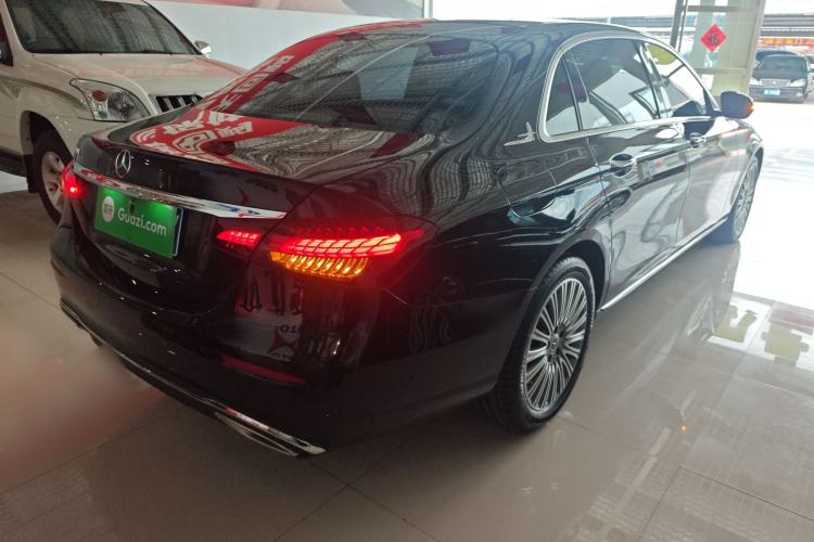 Used Mercedes-Benz E-Class 2023 Updated E 300 L Fashion Edition
