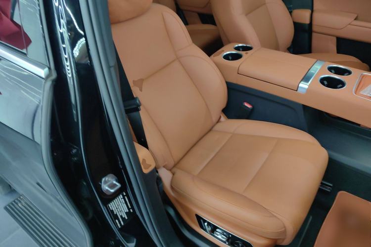 TDK.VehicleDetails.img