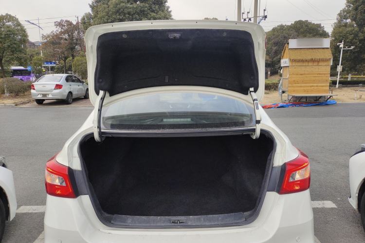 Used Nissan Sylphy 2021 Classic 1.6XL CVT Luxury Edition
