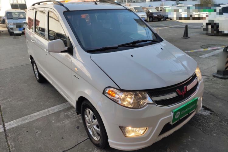Used Wuling Hongguang 2014 1.5L S Standard Version
