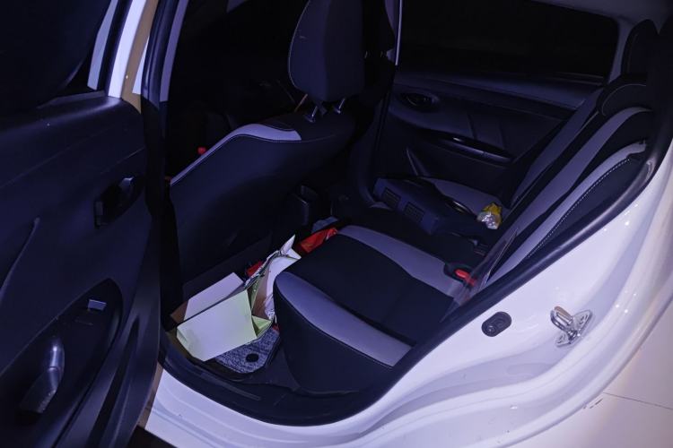 Used Toyota YARiS L 2020 1.5L CVT Leading Edition
