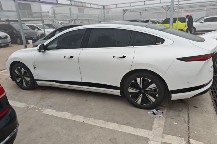 Used  A07 2025 All-Electric "Real Bargain" 525 Luxury Model