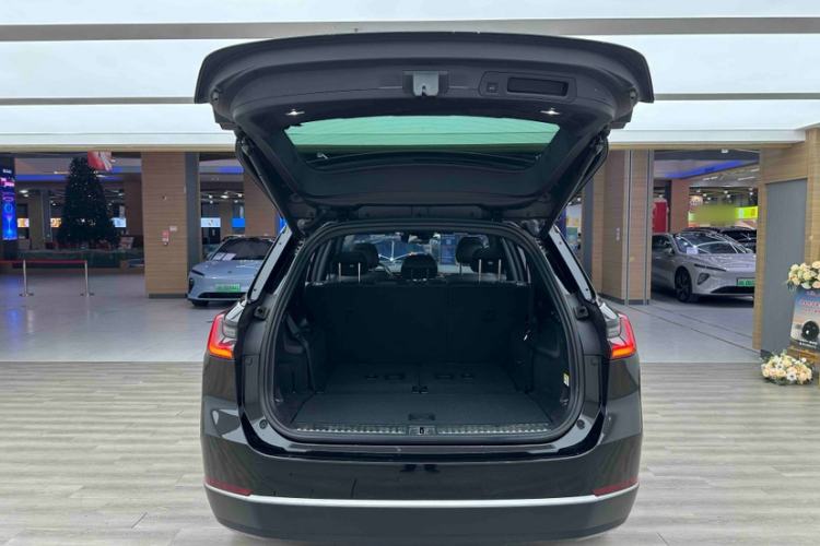 Used Nio ES8 2020 580 km Range 7-Seater Version