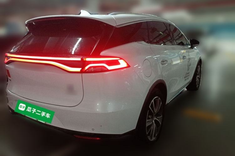 Used BYD Tang New Energy 2018 DM 2.0T All-Wheel Drive Smart Connectivity Enjoyment Model 5 Seats China V Emission Standard
